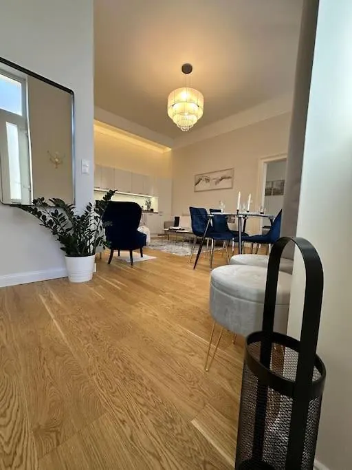 The Pearl Apartment Budapest 0*,  Hungary